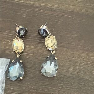 Chic Gold and Black Crystal Drop Earrings